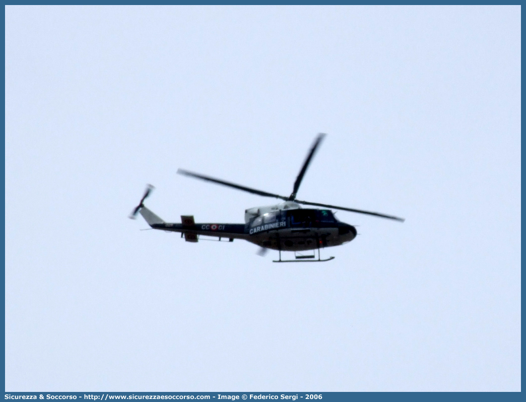 MM81166 / CC 01
Arma dei Carabinieri
Raggruppamento Carabinieri Aeromobili
Agusta Bell AB412 
Parole chiave: CC;C.C.;Arma;Carabinieri;Raggruppamento;Aeromobili;Agusta;Bell;AB412