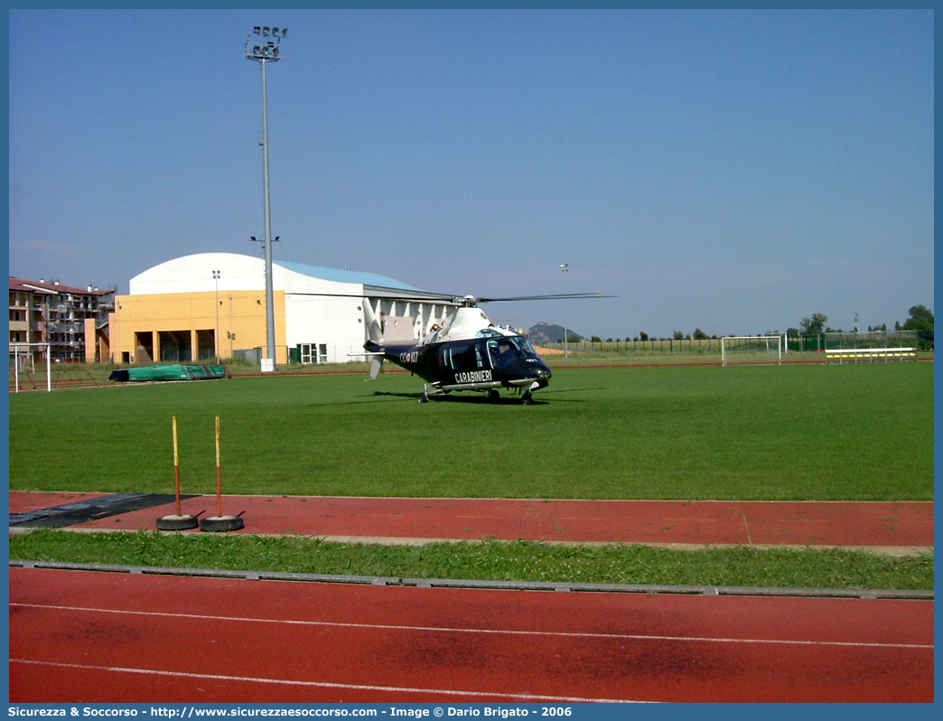 MM81219 / CC 107
Arma dei Carabinieri
Raggruppamento Carabinieri Aeromobili
Agusta A109 AII
Parole chiave: CC;C.C.;Arma;Carabinieri;Raggruppamento;Aeromobili;Agusta;A109;107