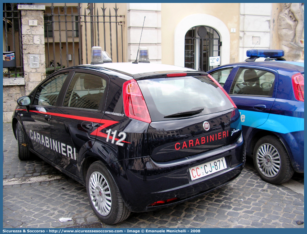 CC CJ871
Arma dei Carabinieri
Fiat Grande Punto
Parole chiave: CC;C.C.;Arma;Carabinieri;Fiat;Grande;Punto;CJ871