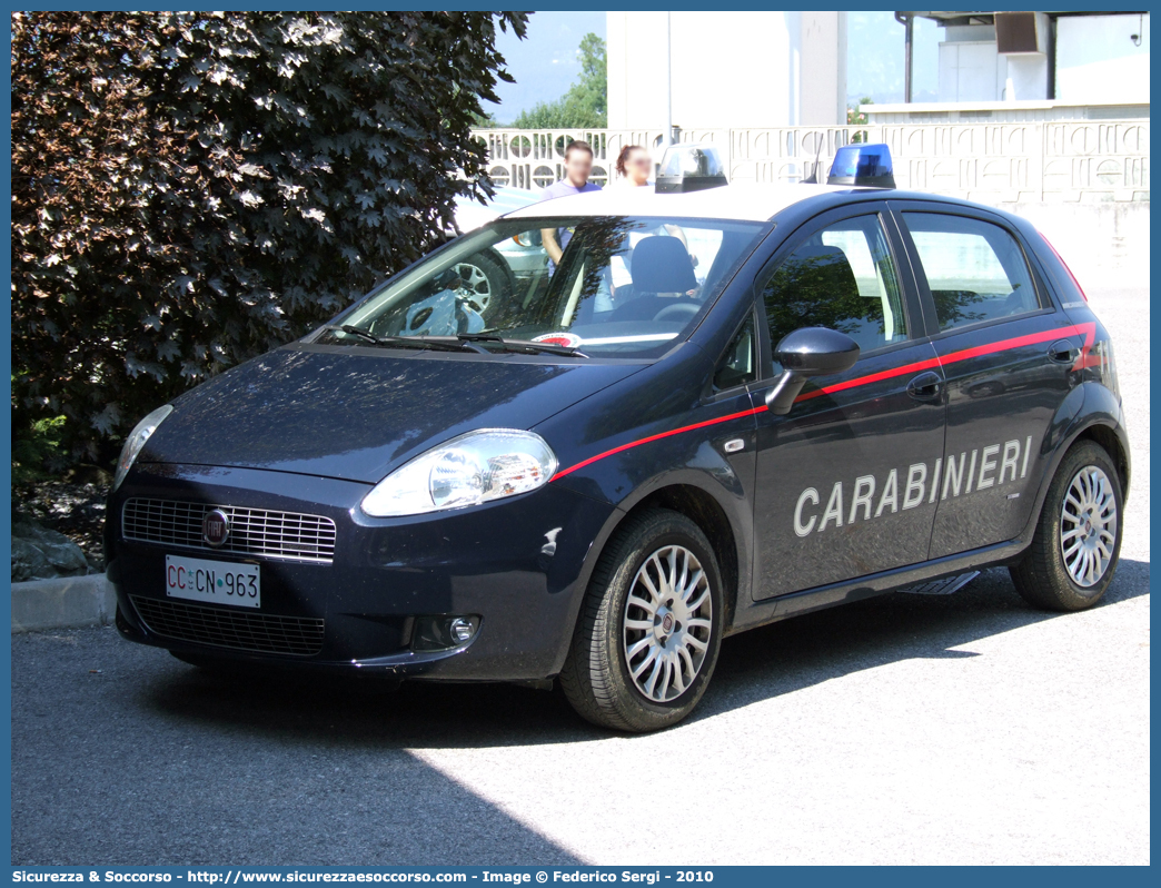 CC CN963
Arma dei Carabinieri
Fiat Grande Punto
Parole chiave: CC;C.C.;Arma;Carabinieri;Fiat;Grande;Punto;CN963