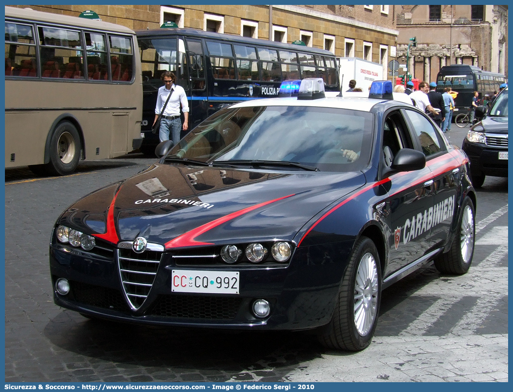 CC CQ992
Arma dei Carabinieri
Alfa Romeo 159
Parole chiave: CC;C.C.;Arma;dei;Carabinieri;Alfa;Romeo;159;Radiomobile;CQ992