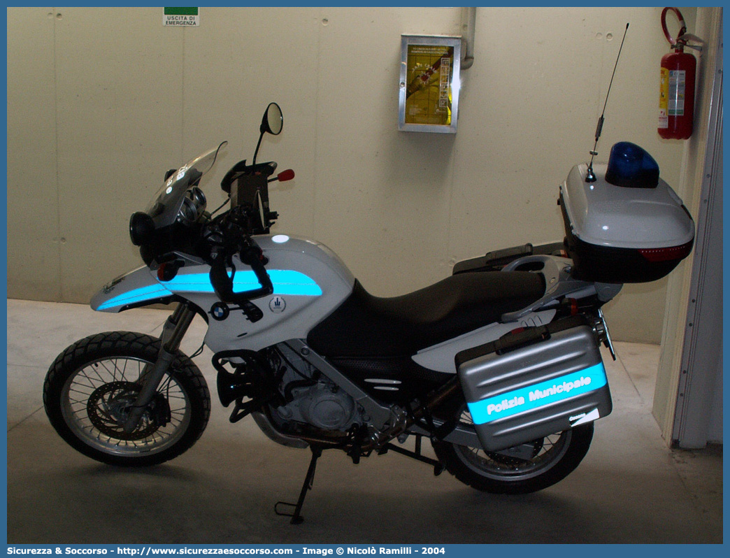 -
Polizia Municipale
Comune di Cesena
Bmw F650GS
Parole chiave: Polizia;Locale;Municipale;Cesena;Bmw;F650GS