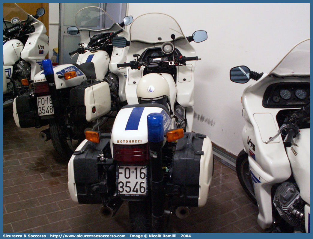 -
Polizia Municipale
Comune di Cesenatico
Moto Guzzi V75
Parole chiave: Polizia;Locale;Municipale;Cesenatico;Moto Guzzi;V75