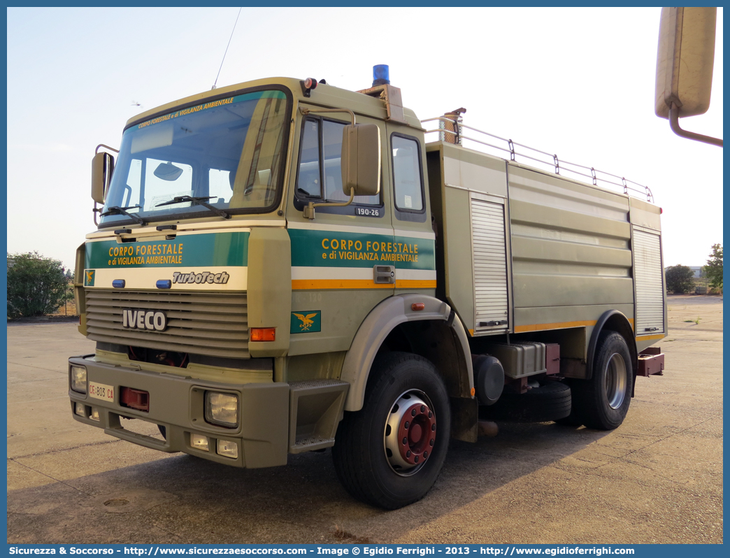 CFva B03 CA
Corpo Forestale
e di Vigilanza Ambientale
Regione Sardegna
Iveco 190-26 TurboTech
Parole chiave: CFVA;C.F.V.A.;CF;C.F.;VA;V.A.;Corpo;Forestale;Vigilanza;Ambientale;Sardegna;Iveco;190-26;TurboTech