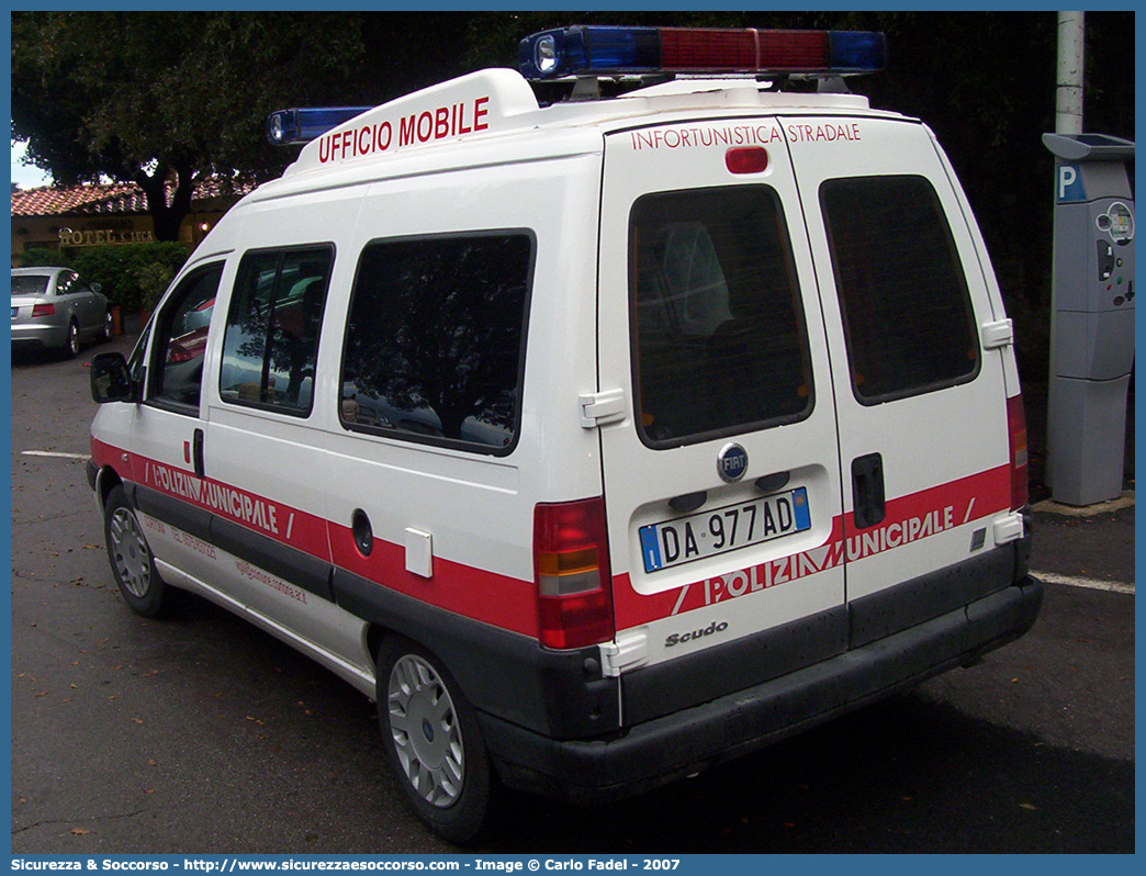 -
Polizia Municipale
Comune di Cortona
Fiat Scudo III serie
Parole chiave: Polizia;Locale;Municipale;Cortona;Fiat;Scudo