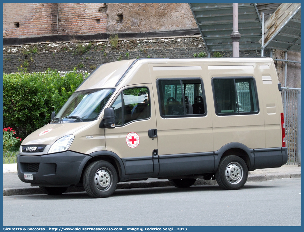 CRI 815AB
Croce Rossa Italiana
Corpo Militare
Iveco Daily 35S14 IV serie restyling
Parole chiave: CRIM;CRI;C.R.I.;C.R.I.M.;Croce;Rossa;Italiana;Corpo;Militare;Daily;35S14