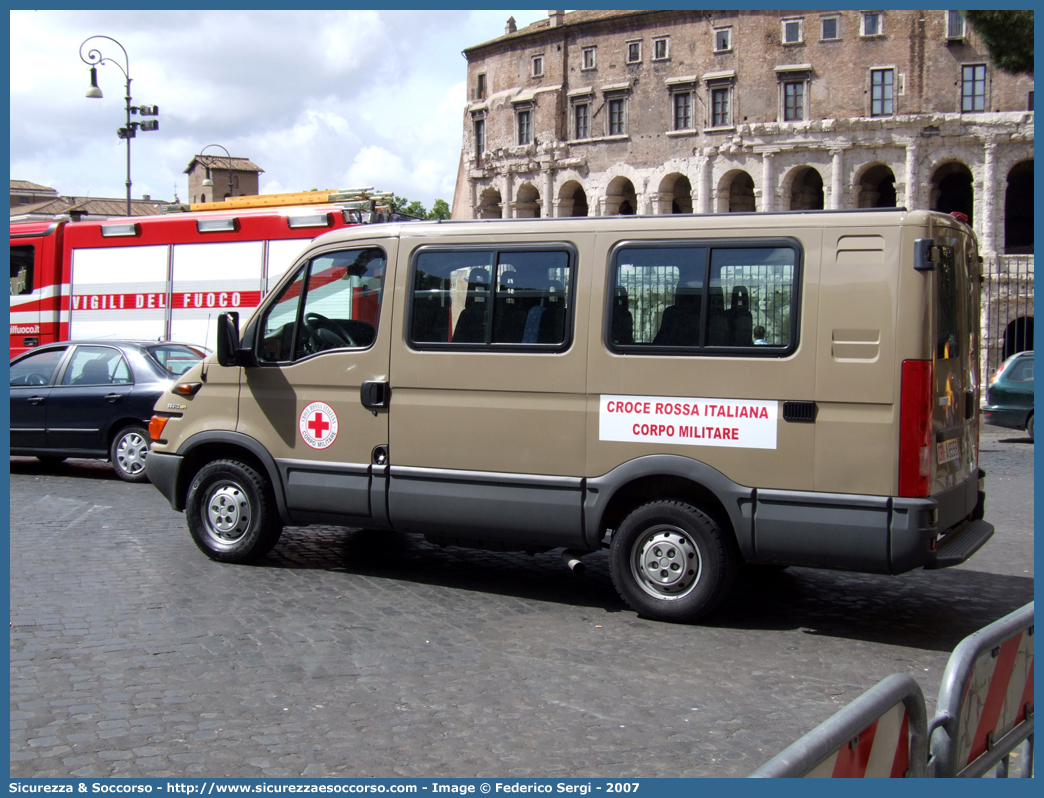 CRI A656B
Croce Rossa Italiana
Corpo Militare
Iveco Daily 35S12 III serie
Parole chiave: CRI;C.R.I.;Croce Rossa Italiana;Corpo Militare;Iveco;Daily 35S12 III serie;A656B