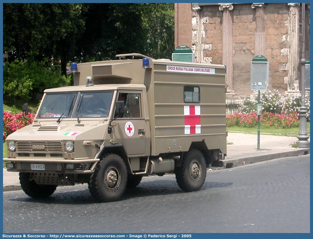 CRI A852A
Croce Rossa Italiana
Corpo Militare
Iveco VM 90
Allestitore Mussa & Graziano S.r.l.
Parole chiave: CRIM;C.R.I.M.;Croce;Rossa;Italiana;Corpo;Militare;Iveco;VM90;VM;90;Mussa;Graziano