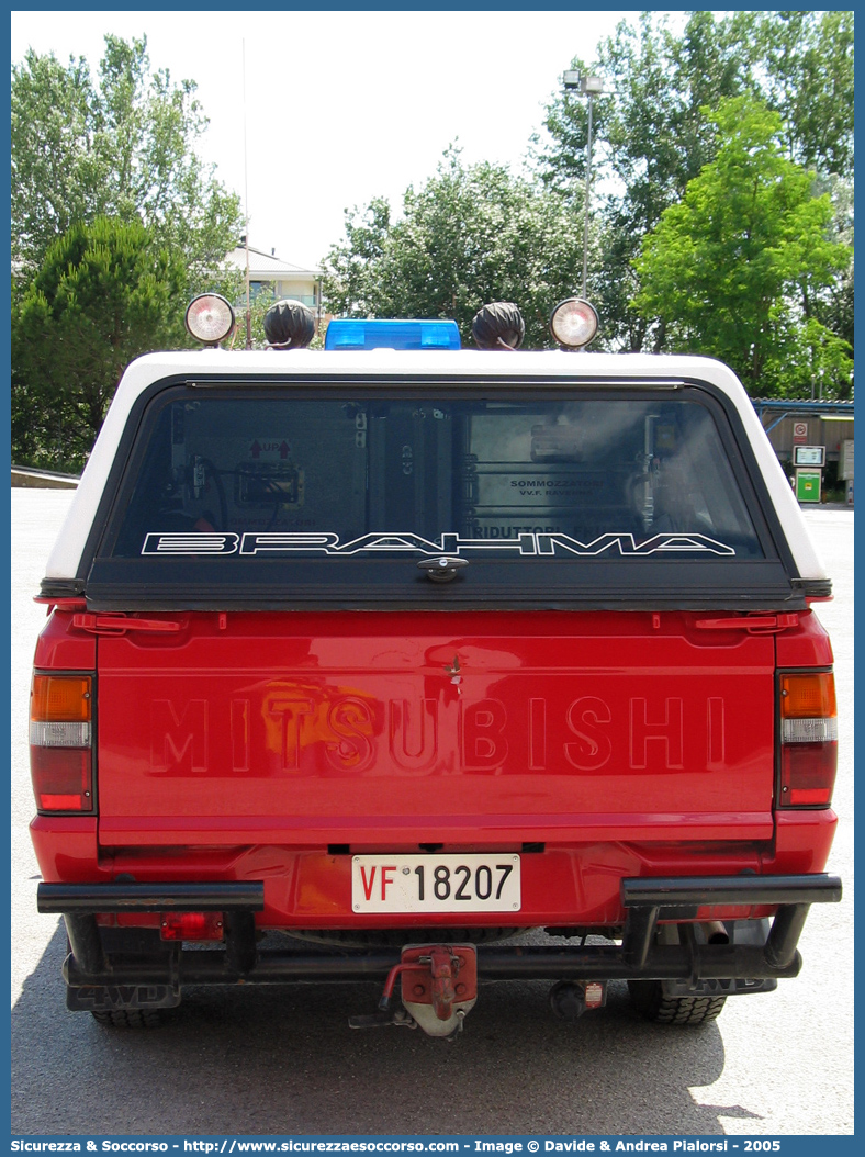 VF 18207
Corpo Nazionale Vigili del Fuoco
Nucleo Soccorso Subacqueo e Acquatico
Mitsubishi L200 II serie
Parole chiave: Corpo;Nazionale;Vigili del Fuoco;Vigili;Fuoco;Mitsubishi;L200;L 200;NSSA;N.S.S.A.;Soccorso;Subacqueo;Acquatico;Sommozzatori;Subacquei