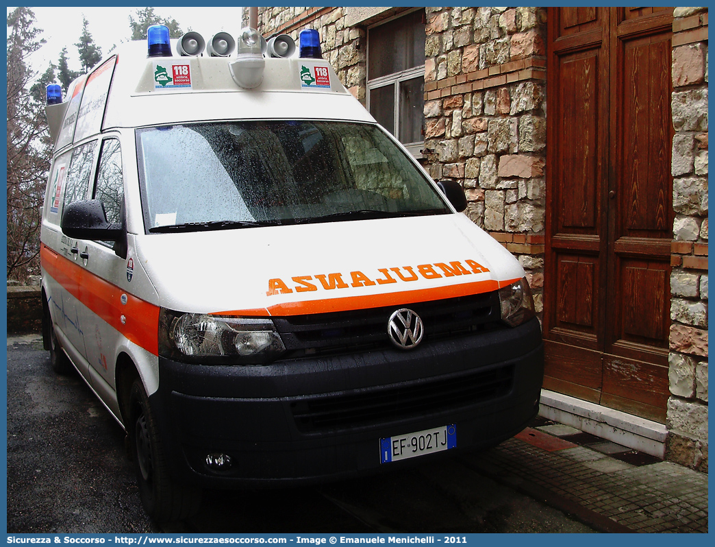 -
118 Umbria Soccorso
Azienda USL Umbria 2
Volkswagen Transporter T5 restyling
Allestitore Vision S.r.l.
Parole chiave: 118;Umbria;Soccorso;Terni;Ambulanza;Volkswagen;Transporter;T5;Vision