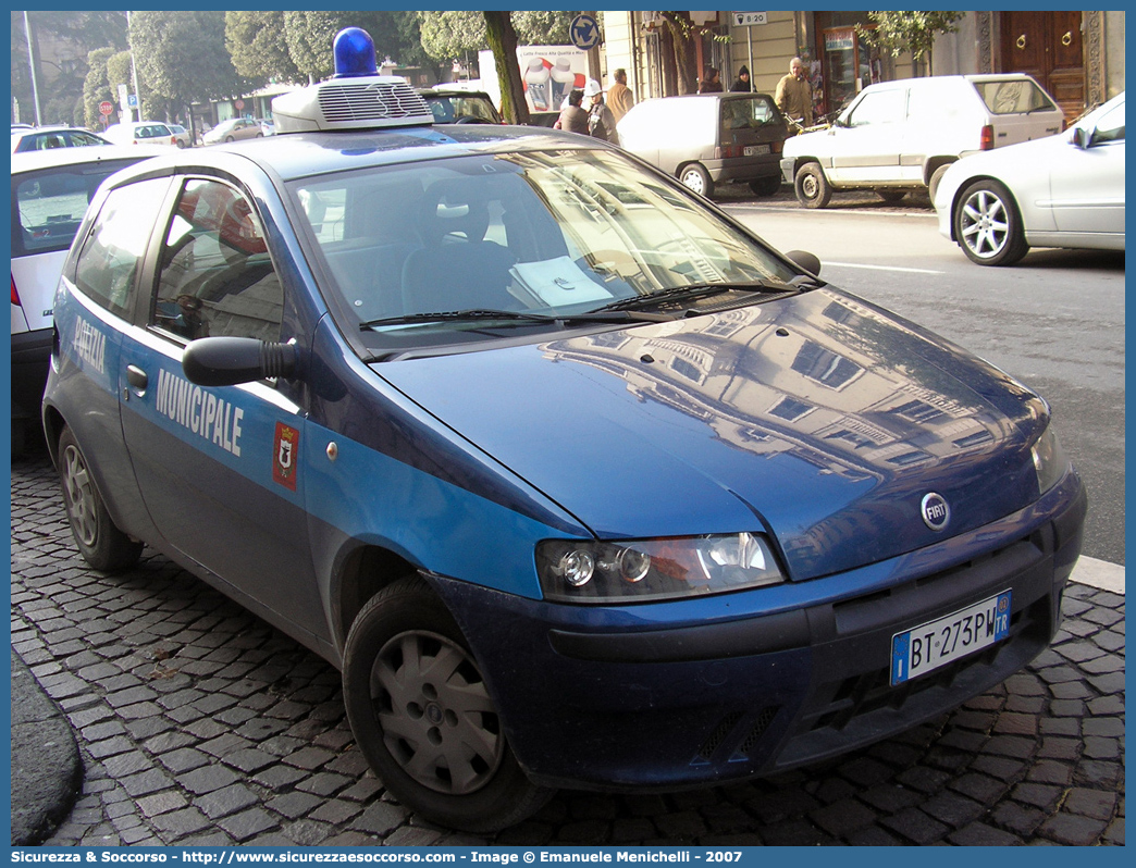 -
Polizia Municipale
Comune di Fabro
Fiat Punto II serie
Parole chiave: Polizia;Locale;Municipale;Fabro;Fiat;Punto