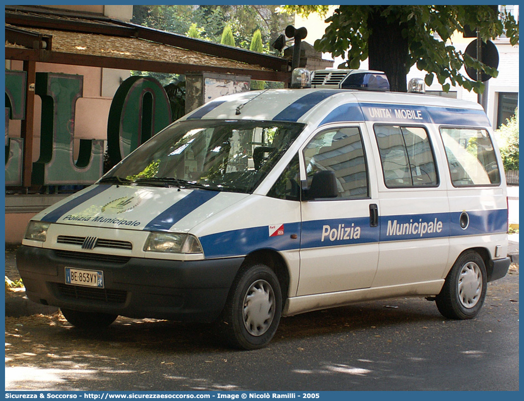 -
Polizia Municipale
Comune di Forlì
Fiat Scudo I serie
Parole chiave: Polizia;Locale;Municipale;Forlì;Fiat;Scudo