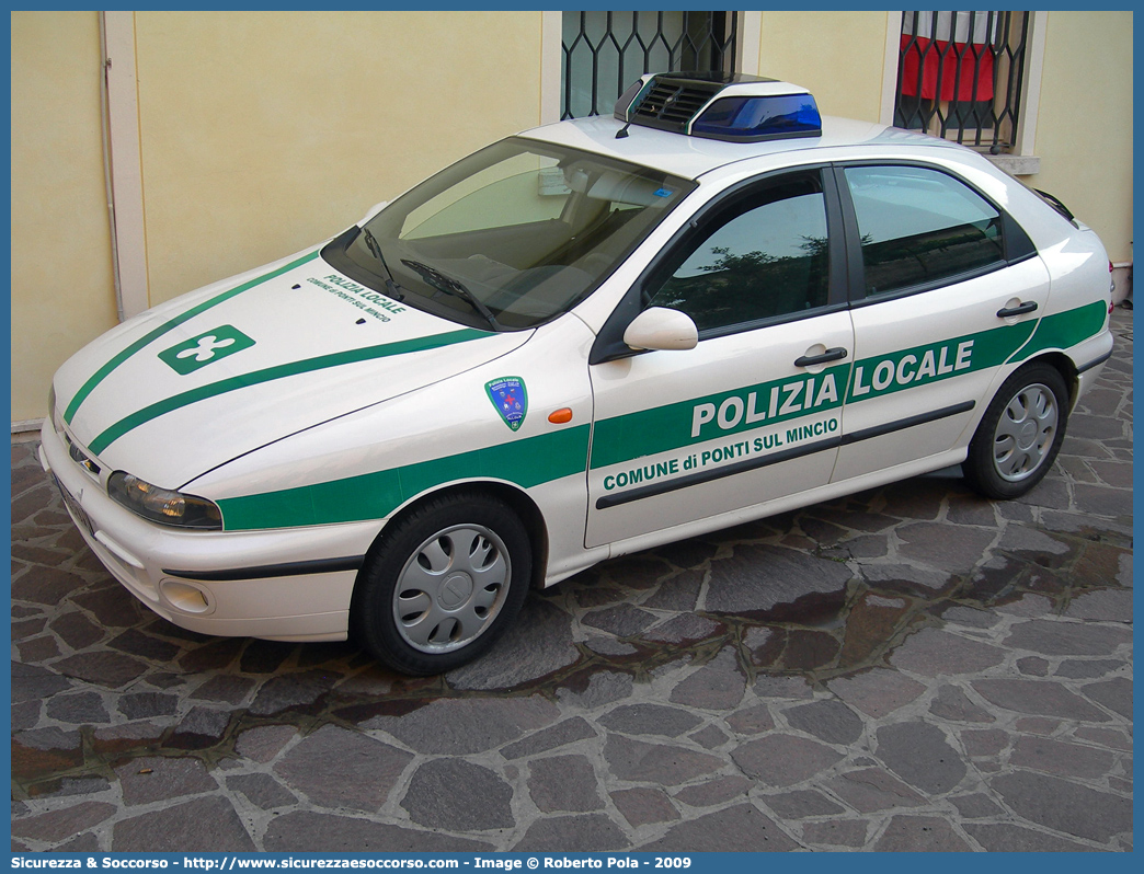 -
Polizia Locale
Comune di Ponti sul Mincio
Fiat Brava
Parole chiave: Polizia;Municipale;Locale;Ponti sul Mincio;Fiat;Brava