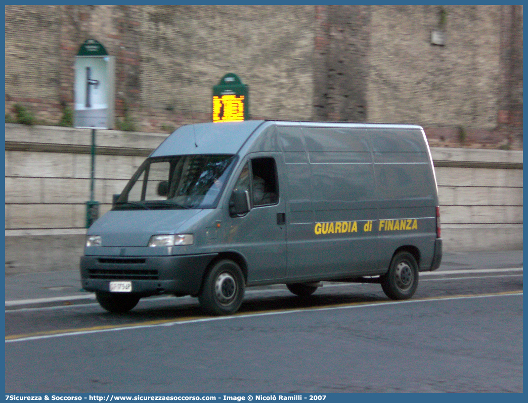 GdiF 175AP
Guardia di Finanza
Fiat Ducato II serie

Parole chiave: GdiF;G.D.F.;GDF;Guardia;di;Finanza;Fiat;Ducato