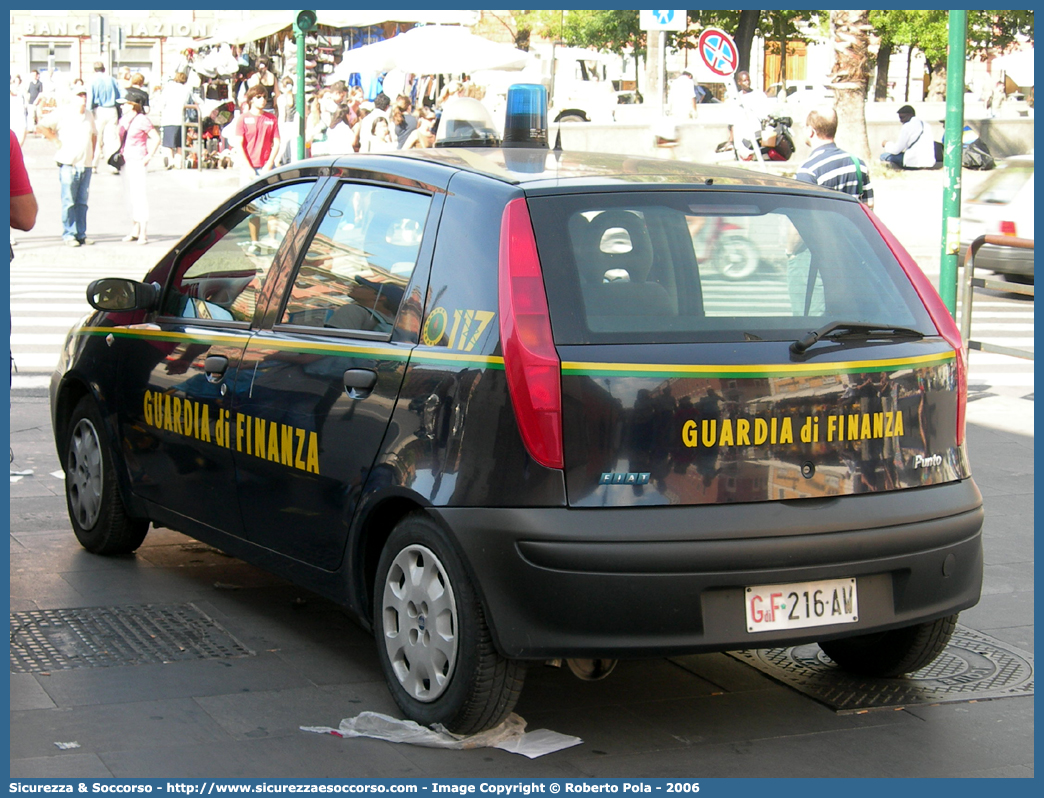 GdiF 216AW
Guardia di Finanza
Fiat Punto II serie
Parole chiave: GdiF;G.D.F.;GDF;Guardia di Finanza;Fiat;Punto II serie;216AW