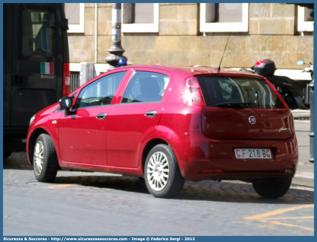 GdiF 218BG
Guardia di Finanza
Fiat Grande Punto
Parole chiave: GdiF;G.D.F.;GDF;Guardia di Finanza;Fiat;Grande Punto;218BG