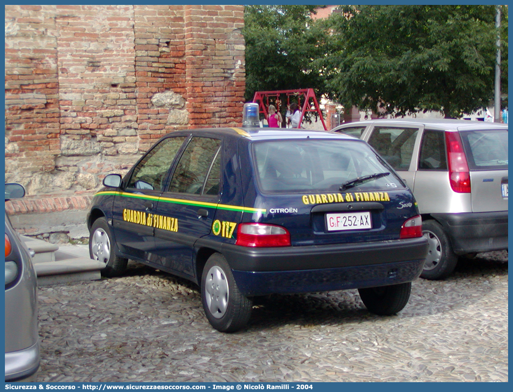 GdiF 252AX
Guardia di Finanza
Citroen Saxo II serie
Parole chiave: GdiF;G.D.F.;GDF;Guardia di Finanza;Citroen;Saxo II serie;252AX