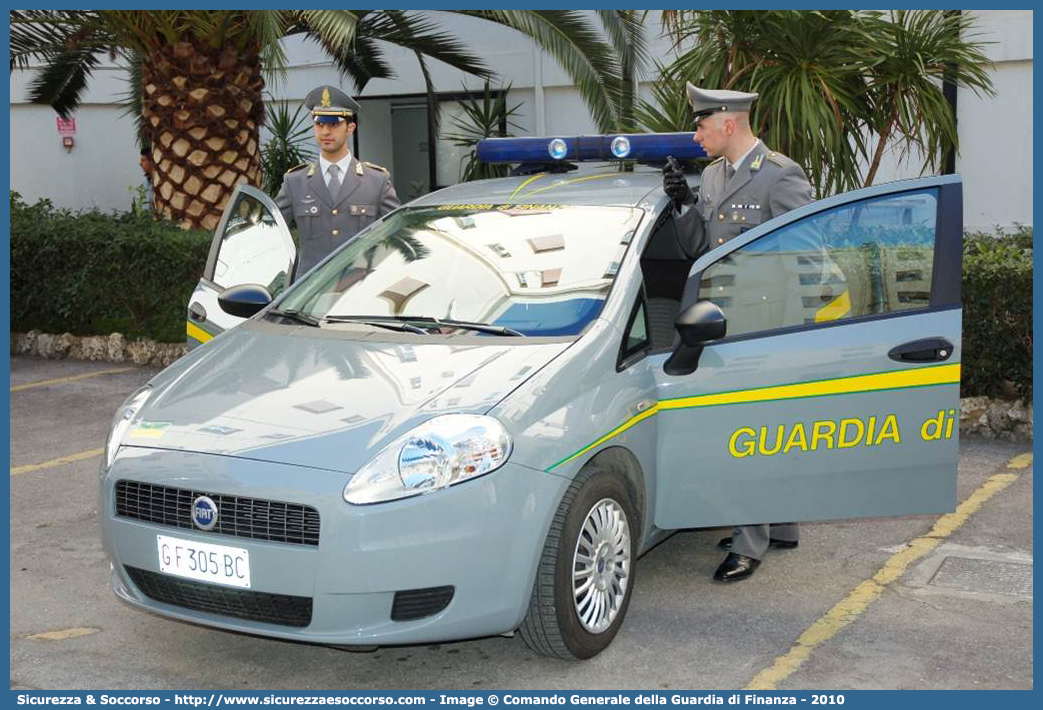 GdiF 305BC
Guardia di Finanza
Fiat Grande Punto
(Fornitura Regione Puglia)
Parole chiave: GdiF;G.D.F.;GDF;Guardia di Finanza;Fiat;Grande Punto;Fornitura Regione Puglia;305BC