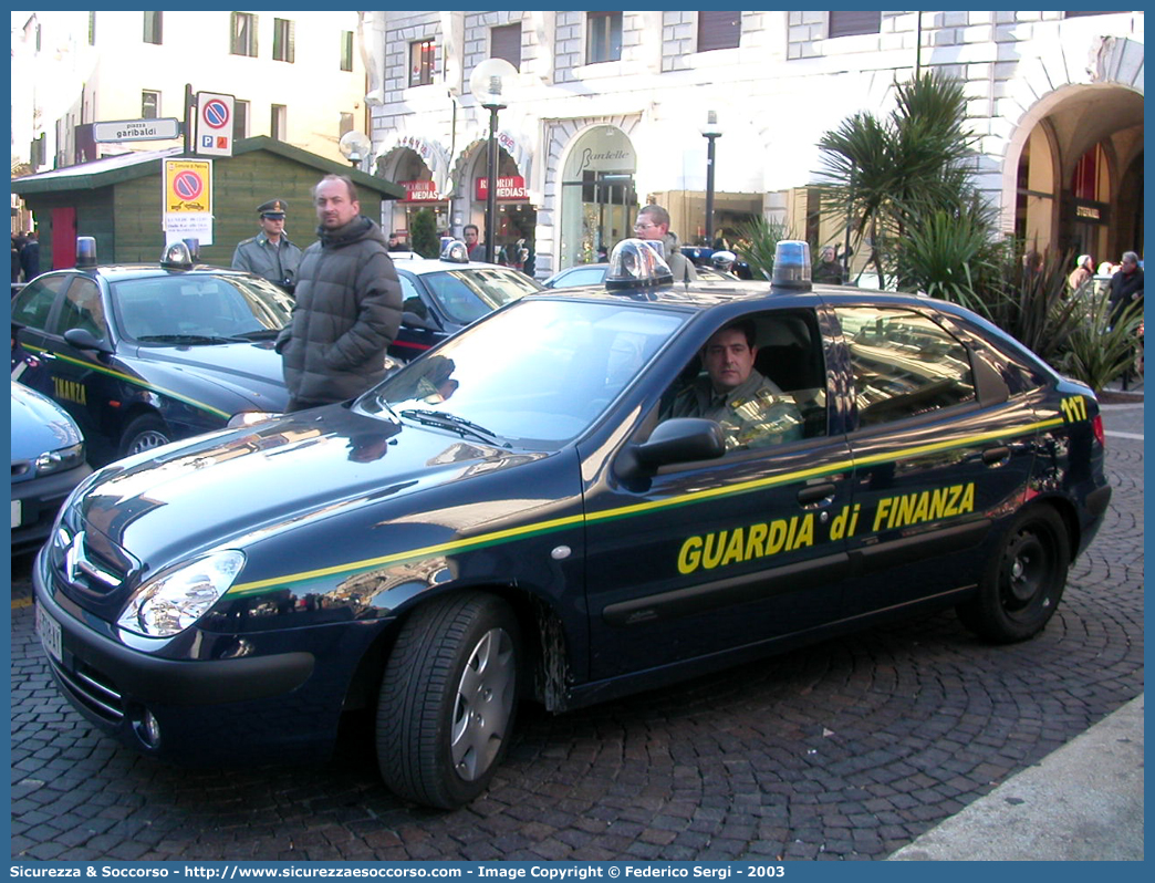 GdiF 318AY
Guardia di Finanza
Citroen Xsara II serie
Parole chiave: GdiF;G.D.F.;GDF;Guardia di Finanza;Citroen;Xsara