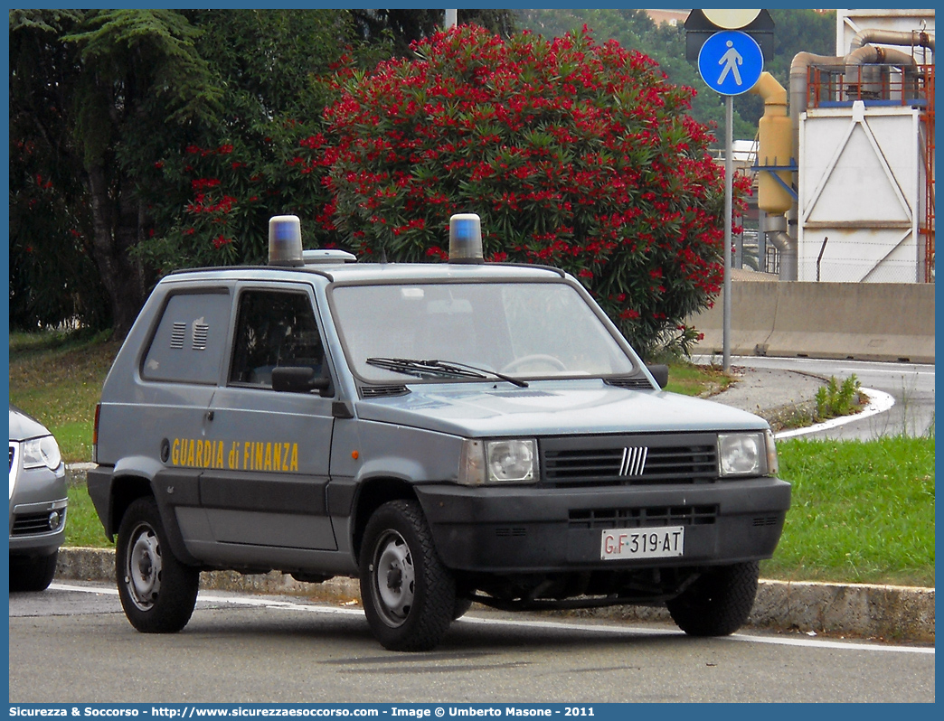 GdiF 319AT
Guardia di Finanza
Servizio Cinofilo
Fiat Panda 4x4 II serie
Parole chiave: GdiF;G.D.F.;GDF;Guardia di Finanza;Servizio Cinofilo;Fiat;Panda 4x4 II serie;319AT