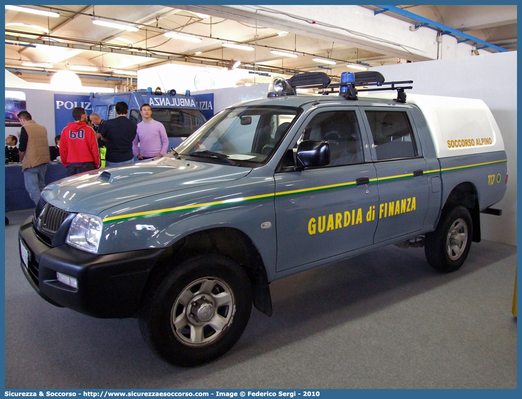 GdiF 411BB
Guardia di Finanza
S.A.G.F.
Mitsubishi L200 III serie restyling
Parole chiave: GdiF;G.D.F.;GDF;Guardia di Finanza;S.A.G.F.;SAGF;Soccorso Alpino;Mitsubishi;L200 III serie;411BD