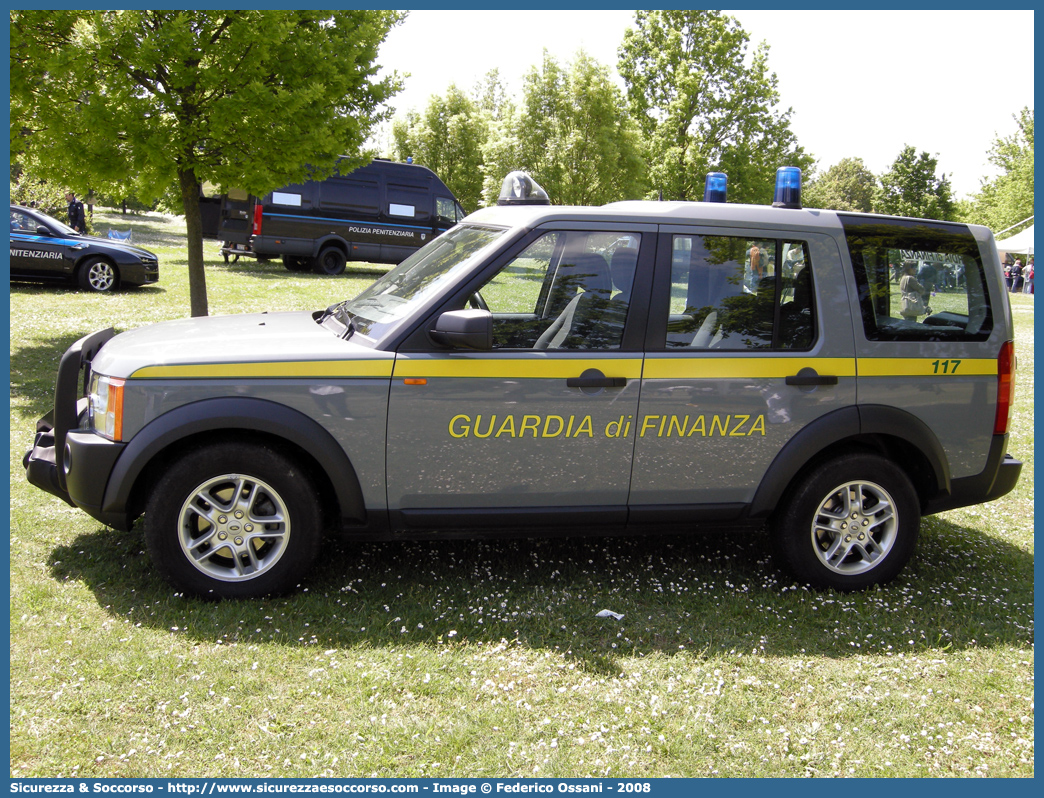 GdiF 521BA
Guardia di Finanza
Land Rover Discovery 3
Parole chiave: GdiF;G.D.F.;GDF;Guardia;di;Finanza;Land;Rover;Discovery;3;521BA