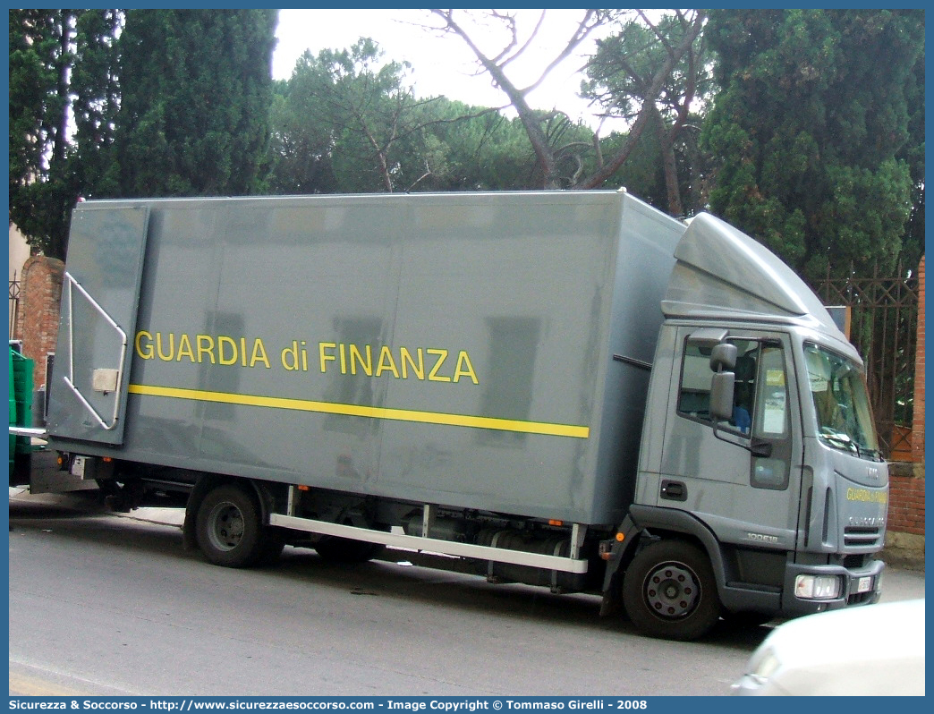 GdiF 567BA
Guardia di Finanza
Iveco EuroCargo 100E18 II serie
Allestitore Elevox S.r.l.
Parole chiave: GdiF;G.D.F.;GDF;Guardia di Finanza;Iveco;EuroCargo;100E18