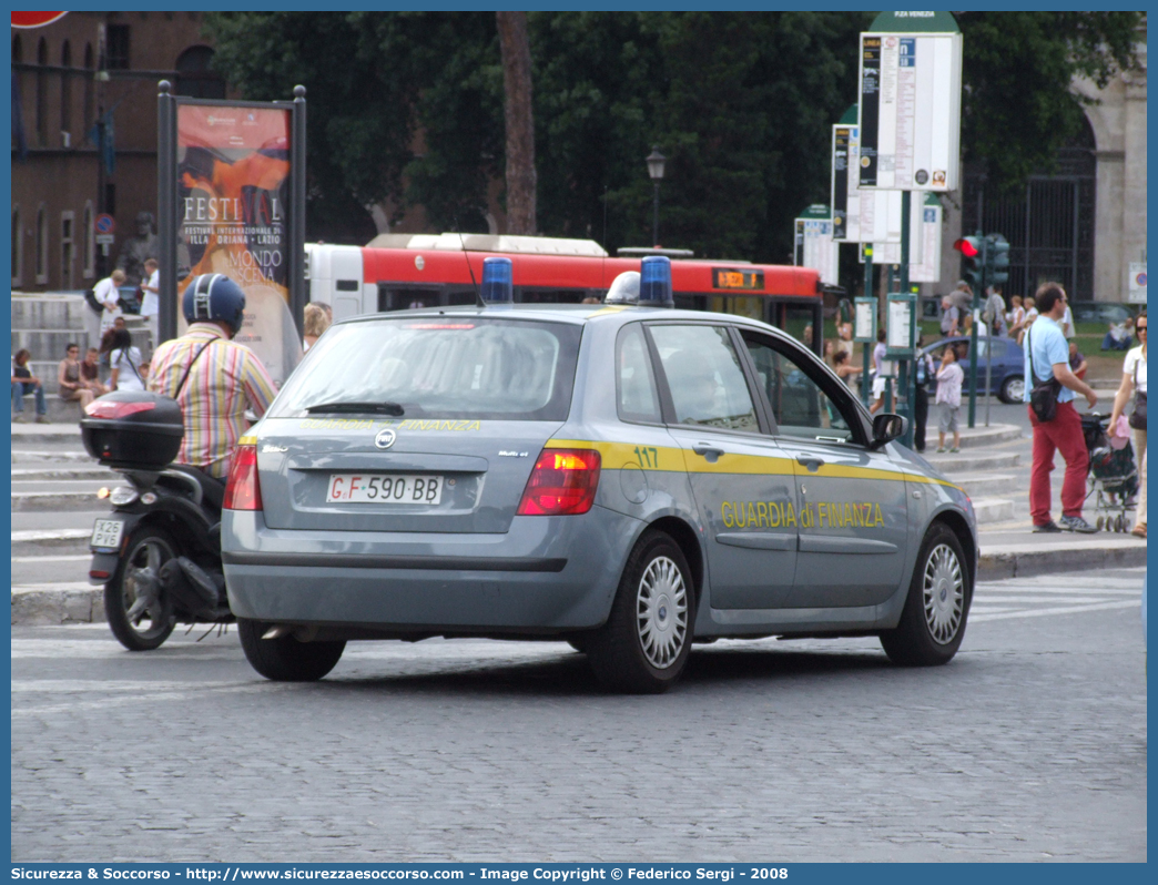 GdiF 590BB
Guardia di Finanza
Fiat Stilo III serie
Parole chiave: GdiF;G.D.F.;GDF;Guardia;di;Finanza;Fiat;Stilo