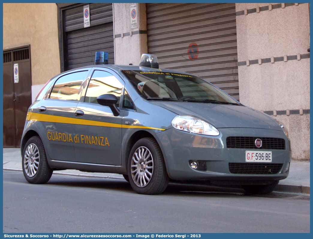 GdiF 596BE
Guardia di Finanza
Fiat Grande Punto
Parole chiave: GdiF;G.D.F.;GDF;Guardia di Finanza;Fiat;Grande Punto;596BE