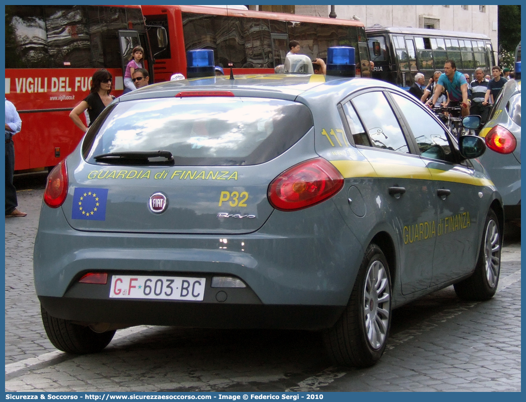 GdiF 603BC
Guardia di Finanza
Fiat Nuova Bravo
Parole chiave: GdiF;G.D.F.;GDF;Guardia di Finanza;Fiat;Nuova Bravo;603BC