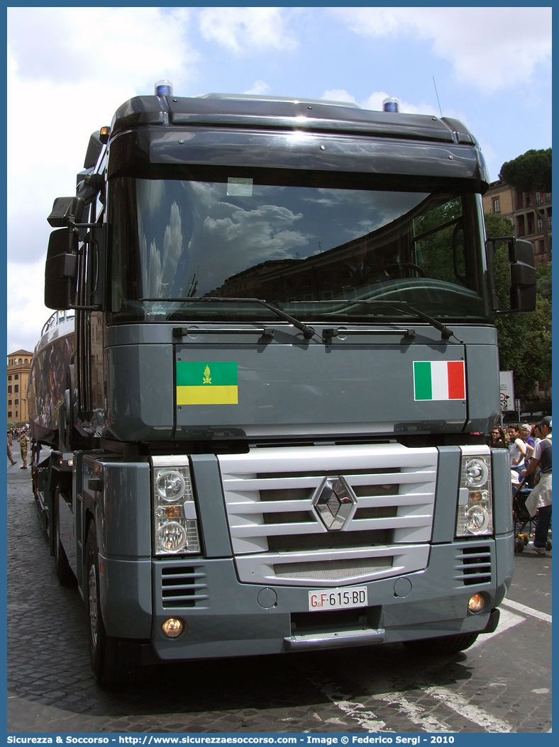 GdiF 615BD
Guardia di Finanza
Renault Magnum 480.18
Parole chiave: GdiF;G.D.F.;GDF;Guardia di Finanza;Renault;Magnum 480.18;615BD