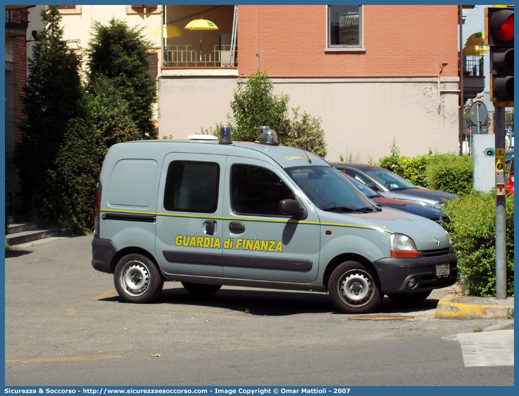 GdiF 628AY
Guardia di Finanza
Servizio Cinofili
Renault Kangoo I serie

Parole chiave: GdiF;G.D.F.;GDF;Guardia di Finanza;Servizio Cinofili;Renault;Kangoo I serie;628AY