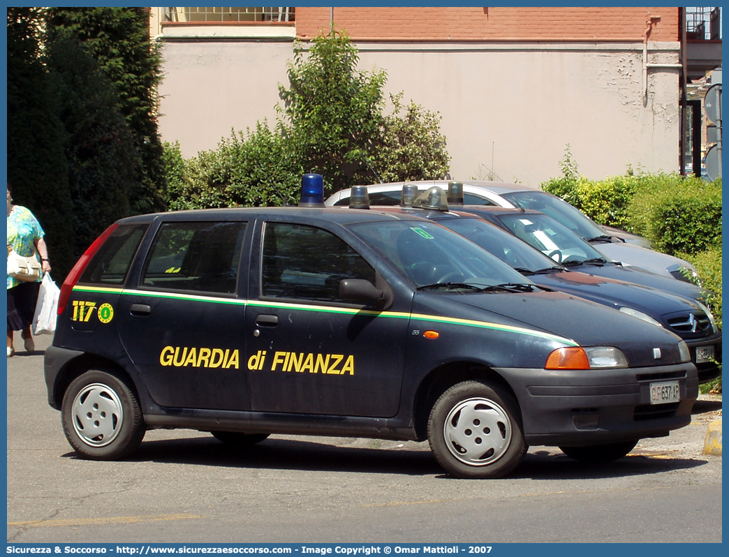 GdiF 637AP
Guardia di Finanza
Fiat Punto I serie
Parole chiave: GdiF;G.D.F.;GDF;Guardia di Finanza;Fiat;Punto I serie;637AP