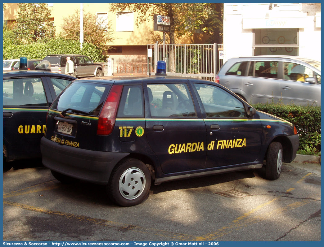 GdiF 641AP
Guardia di Finanza
Fiat Punto I serie
Parole chiave: GdiF;G.D.F.;GDF;Guardia di Finanza;Fiat;Punto I serie;637AP