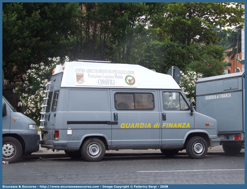 GdiF 793AG
Guardia di Finanza
Servizio Cinofilo
Fiat Ducato I serie
Parole chiave: GdiF;G.D.F.;GDF;Guardia di Finanza;Servizio Cinofilo;Fiat;Ducato I serie;793AG