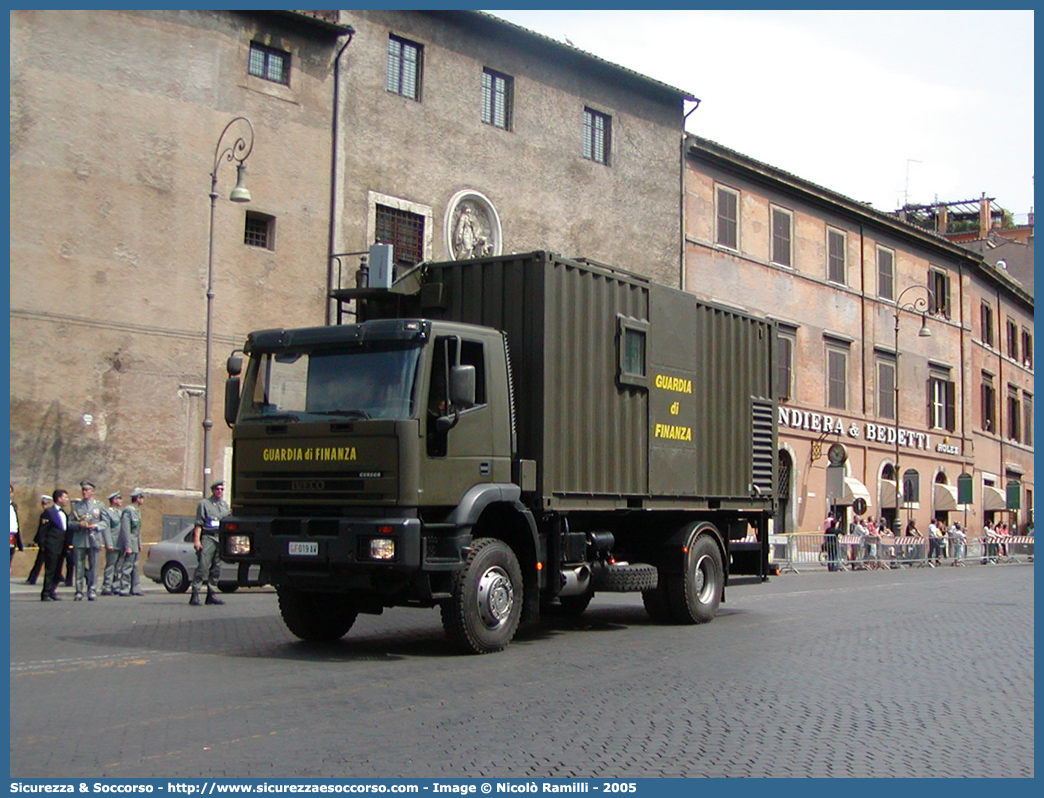 GdiF 019AW
Guardia di Finanza
Iveco EuroTrakker 4x4
Parole chiave: GdiF;G.D.F.;GDF;Guardia di Finanza;Iveco;EuroTrakker 4x4;019AW