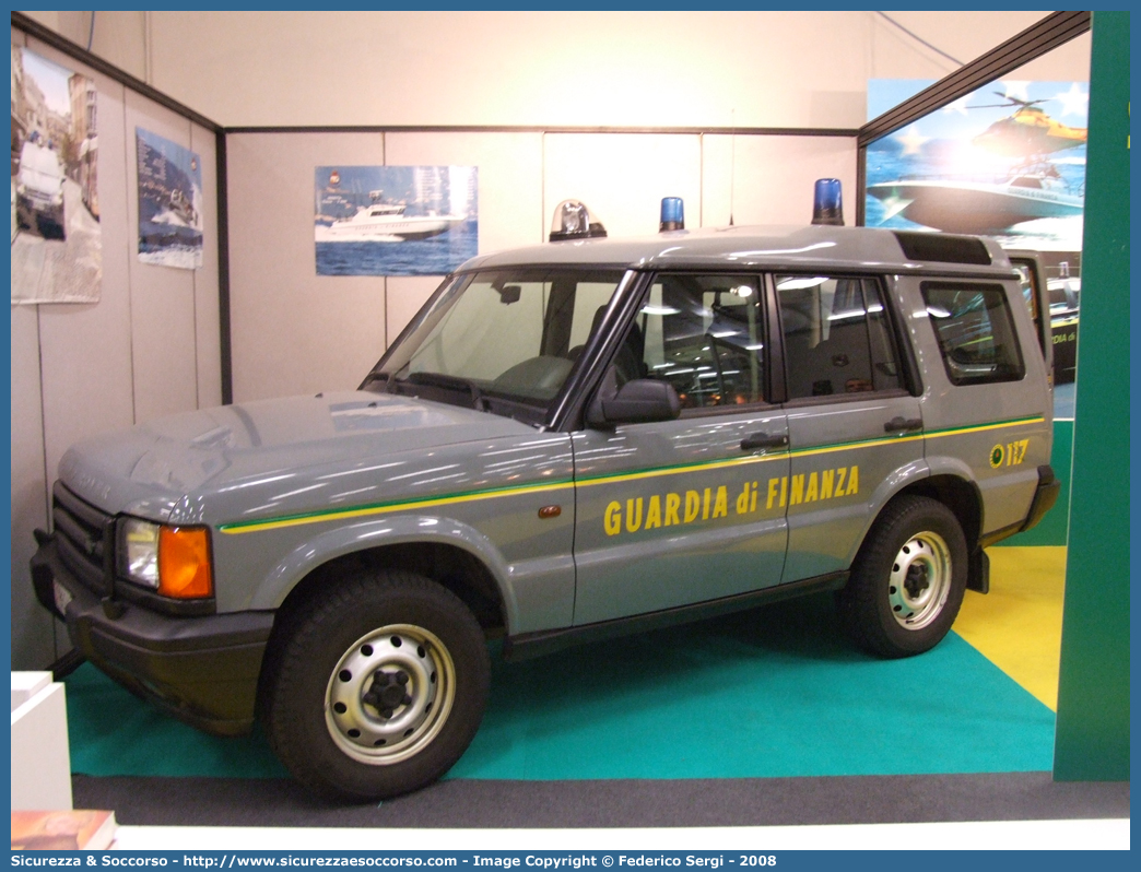 GdiF 869AV
Guardia di Finanza
Land Rover Discovery II serie
Parole chiave: GdiF;G.D.F.;GDF;Guardia di Finanza;Land Rover;Discovery II serie;869AV