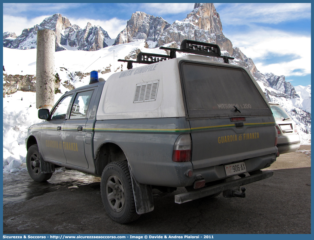 GdiF 906AX
Guardia di Finanza
S.A.G.F.
Mitsubishi L200 III serie restyling
Parole chiave: GdiF;G.D.F.;GDF;Guardia di Finanza;S.A.G.F.;SAGF;Soccorso Alpino;Mitsubishi;L200 III serie;906AX