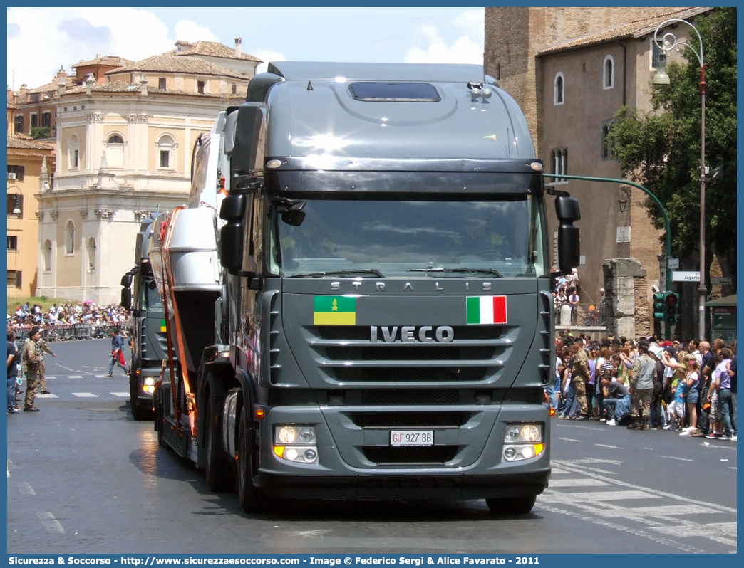 GdiF 927BB
Guardia di Finanza
Iveco Stralis 560
Parole chiave: GdiF;G.D.F.;GDF;Guardia di Finanza;Iveco;Stralis 560;927BB