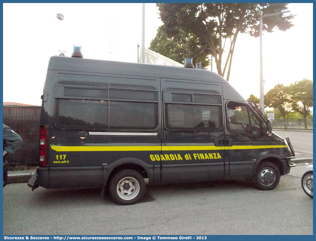 GdiF 331BH
Guardia di Finanza
A.T.P.I.
Iveco Daily 50C17 V serie 
Allestitore Sperotto S.p.A.
Parole chiave: GdiF;G.D.F.;GDF;Guardia;di;Finanza;Iveco;Daily;50C17;Sperotto;ATPI;A.T.P.I.;Anti;Terrorismo;Pronto;Impiego