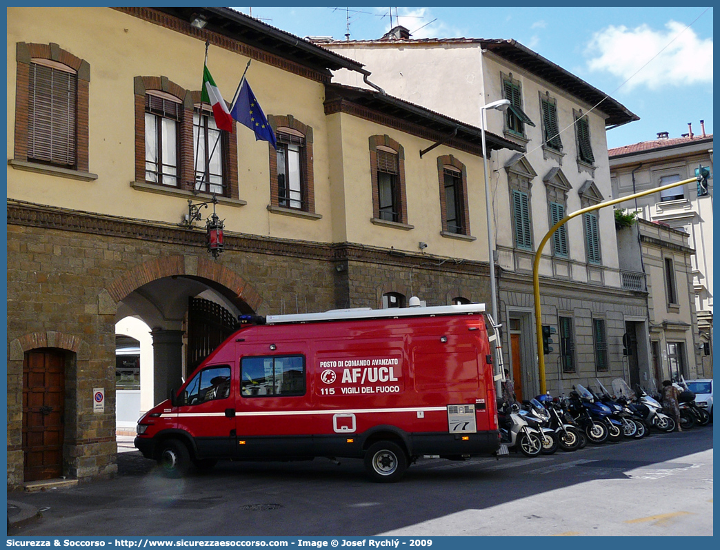 VF 24207
Corpo Nazionale Vigili del Fuoco
Iveco Daily 60C17 III serie
Allestitore Magirus Thales
Parole chiave: Corpo;Nazionale;Vigili del Fuoco;Vigili;Fuoco;AutoFurgone;Unità;Unita;Comando;Crisi;Locale;Logistico;Posto;Avanzato;AF/UCL;AF;UCL;Iveco;Daily;60C17;Magirus;Thales;VF;24208