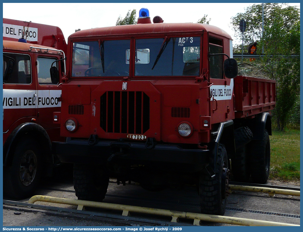 VF 7023
Corpo Nazionale Vigili del Fuoco
Fiat CP70 4x4
Parole chiave: VF;V.F.;VVF;V.V.F.;Corpo;Nazionale;Vigili del Fuoco;Vigili;Fuoco;Fiat;CP70;4x4;7023