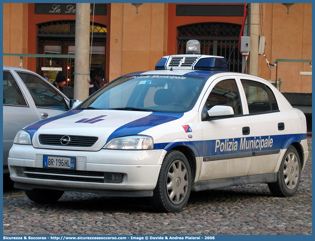 -
Polizia Municipale
Comune di Imola
Opel Astra II serie
Parole chiave: Polizia;Locale;Municipale;Imola;Opel;Astra