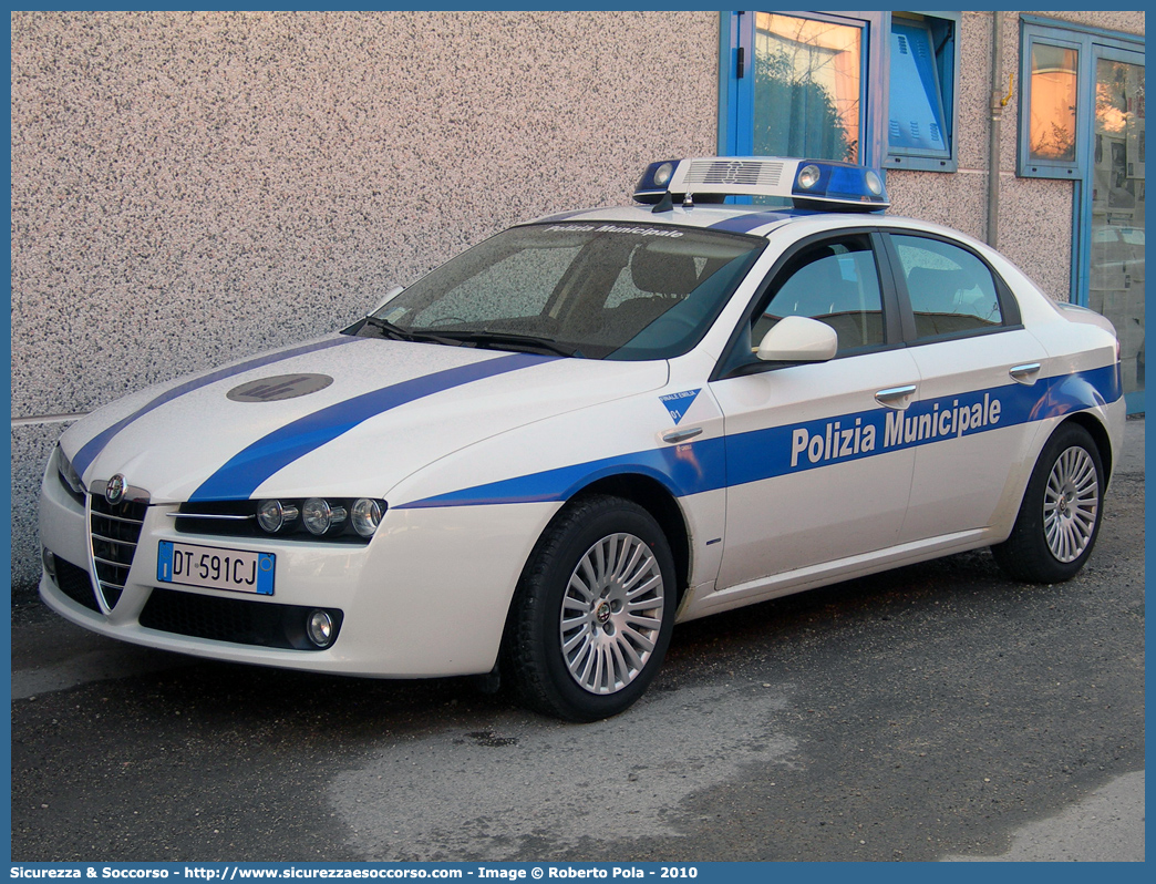 -
Polizia Municipale
Comune di Finale Emilia
Alfa Romeo 159
Allestitore Ciabilli S.r.l.
Parole chiave: Polizia;Locale;Municipale;Finale Emilia;Alfa Romeo;159;Ciabilli