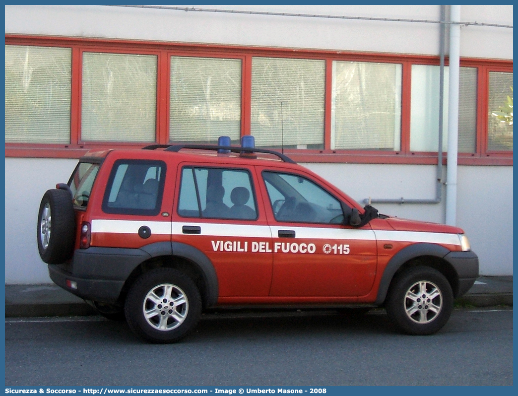 VF 21527
Corpo Nazionale Vigili del Fuoco
Land Rover Freelander I serie
Parole chiave: Corpo;Nazionale;Vigili del Fuoco;Vigili;Fuoco;Land Rover;Freelander