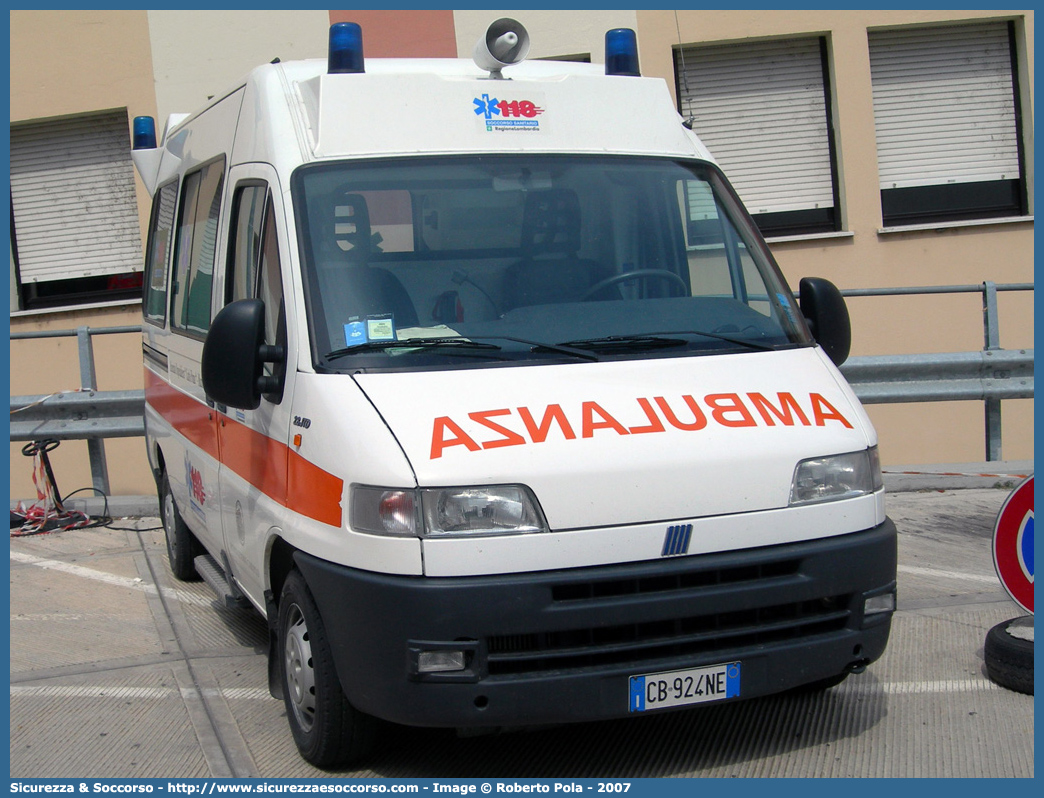 -
118 Mantova
Fiat Ducato II serie
Allestitore Boneschi S.r.l.
Parole chiave: 118;AREU;A.R.E.U.;S.S.U.Em.;SSUEm;Lombardia;Mantova;Ambulanza;Fiat;Ducato;Savio