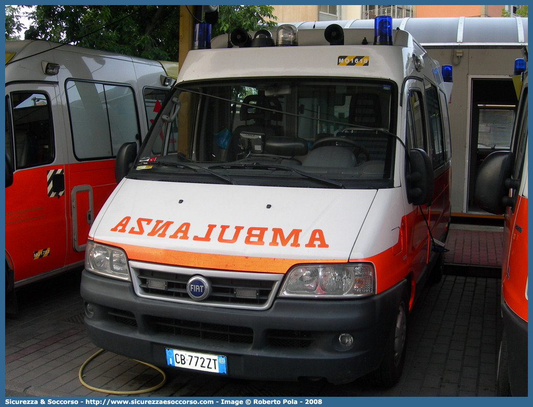 MO 1618
118 Modena Soccorso
Fiat Ducato II serie restyling
(variante)
Parole chiave: 118;Modena;Soccorso;Ambulanza;Fiat;Ducato