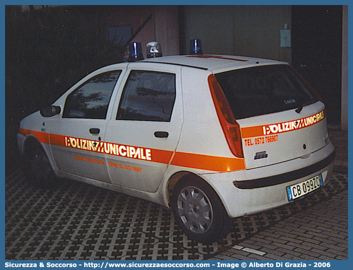 -
Polizia Municipale
Comune di Montecatini Terme
Fiat Punto II serie
Parole chiave: PL;P.L.;PM;P.M.;Polizia;Locale;Municipale;Montecatini;Terme;Fiat;Punto