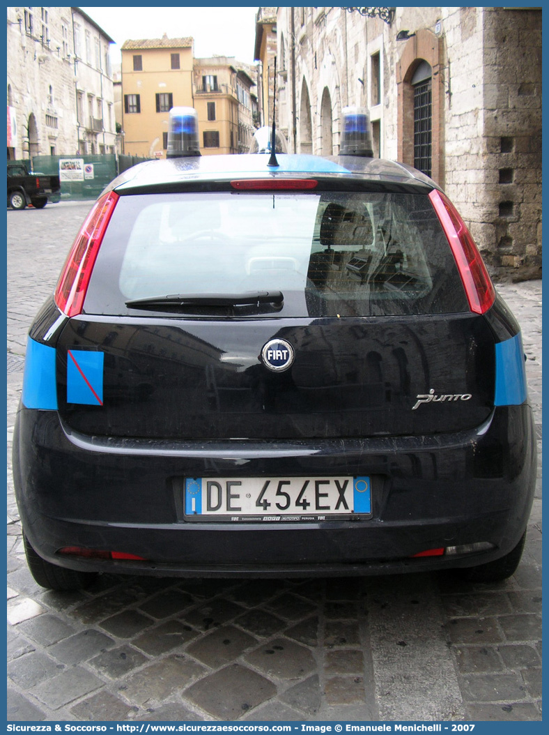 -
Polizia Municipale
Comune di Narni
Fiat Grande Punto
Parole chiave: Polizia;Locale;Municipale;Narni;Fiat;Grande Punto