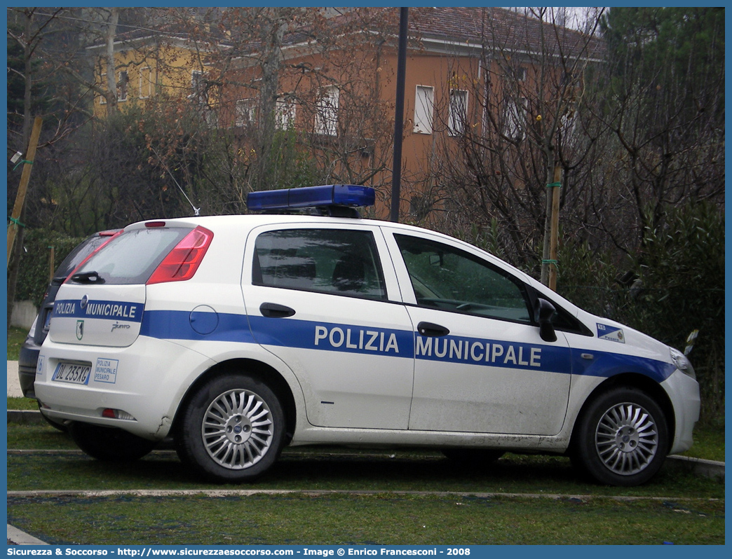 -
Polizia Municipale
Comune di Pesaro
Fiat Grande Punto
Parole chiave: Polizia;Locale;Municipale;Pesaro;Fiat;Grande Punto